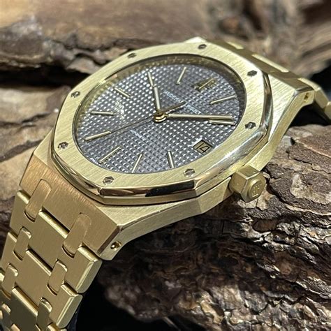 audemars piguet royal oak vs rolex day date|royal oak day date.